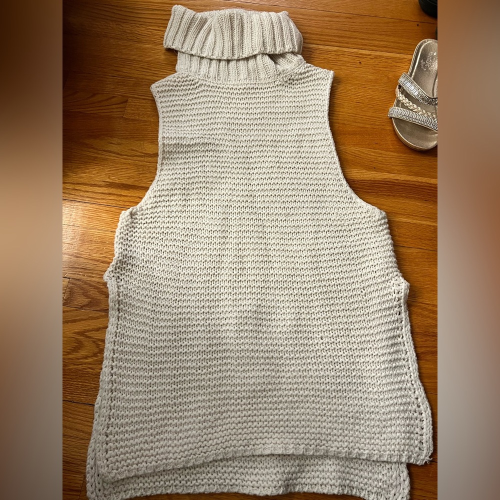 Cotton Candy Cream Camisole Top with Ribbed Texture